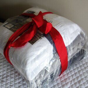 New 3 BERKSHIRE Velvet Soft Throw Blankets 50”x70” off-white, gray, black